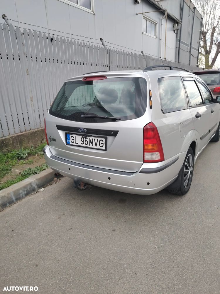 Ford Focus 1.6 16V Trend - 3