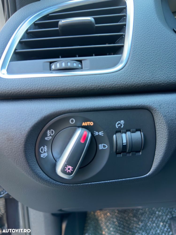 Audi Q3 2.0 TDI Quattro S-Tronic - 28