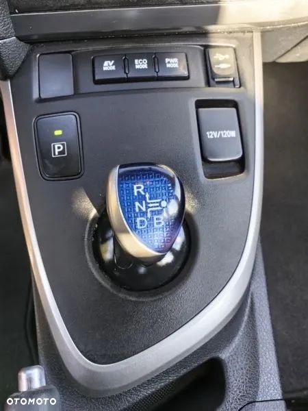 Toyota Auris Hybrid 135 Dynamic - 21