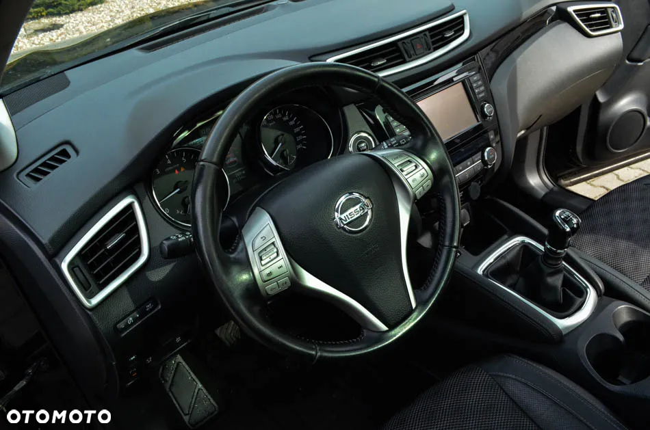 Nissan Qashqai 1.2 DIG-T Tekna+ - 27