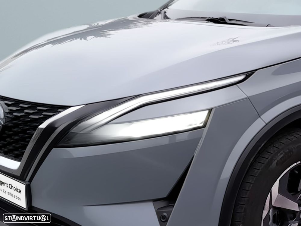 Nissan Qashqai 1.3 DIG-T N-Connecta LED+TT+SKY - 3