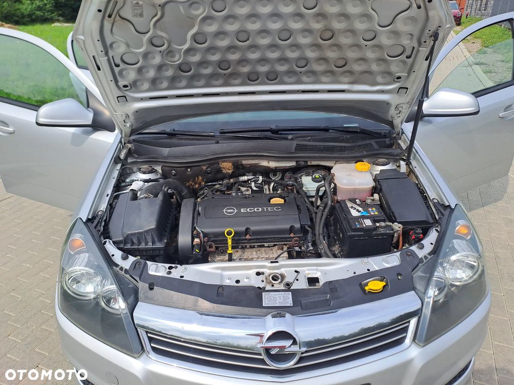 Opel Astra 1.6 Enjoy EU6 - 13