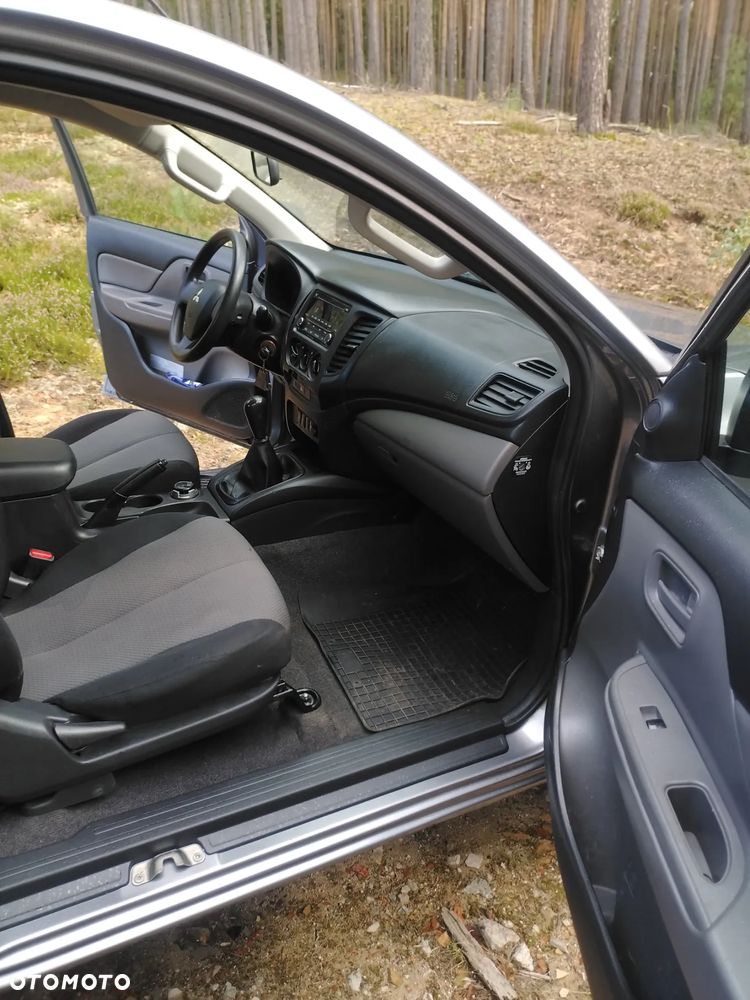 Mitsubishi L200 2.4 d CC Invite - 5