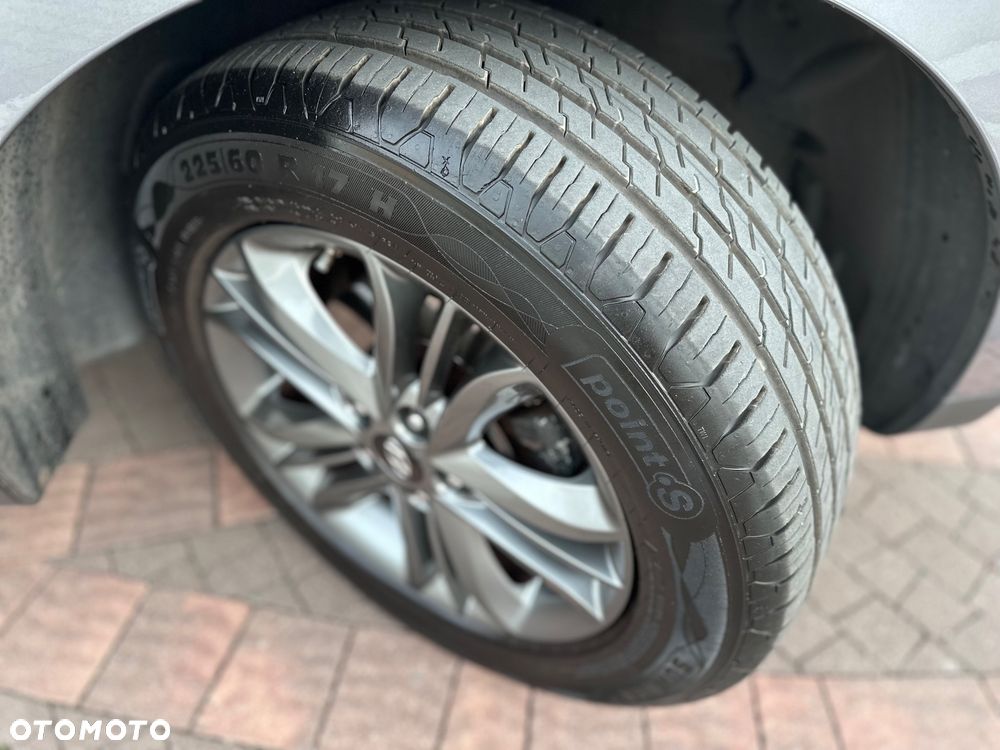 Hyundai ix35 1.6 2WD Fifa World Cup Edition - 18