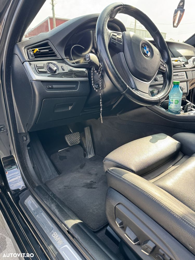 BMW Seria 5 520d xDrive Aut. Sport Line - 2