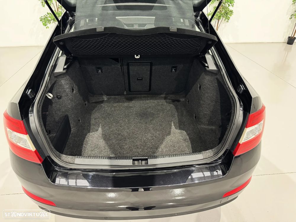 Skoda Octavia 1.6 TDI Elegance - 24