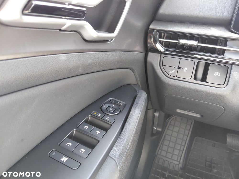 Kia Sportage 1.6 T-GDI Business Line 2WD DCT - 12