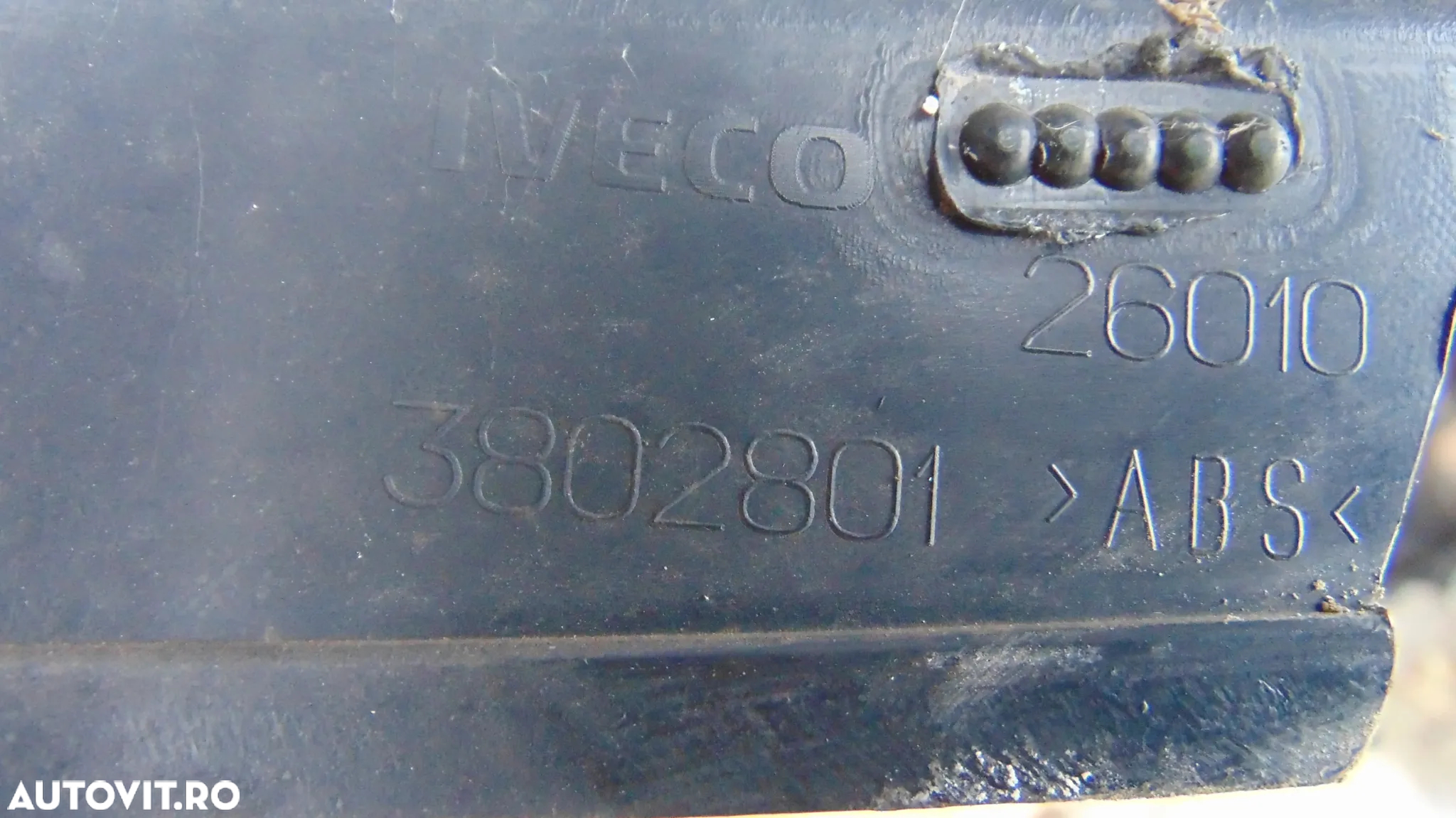 Grila Iveco Daily 5 an 2007-2011 grila frontala grila fata cu emblema iveco dayli - 4