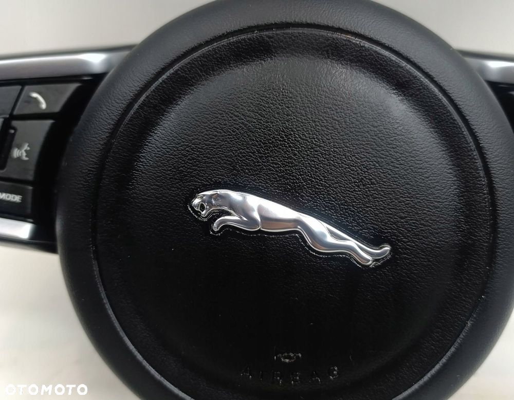 KIEROWNICA MULTIFUNKCYJNA Z PODUSZKĄ JAGUAR F-PACE X761 - 8