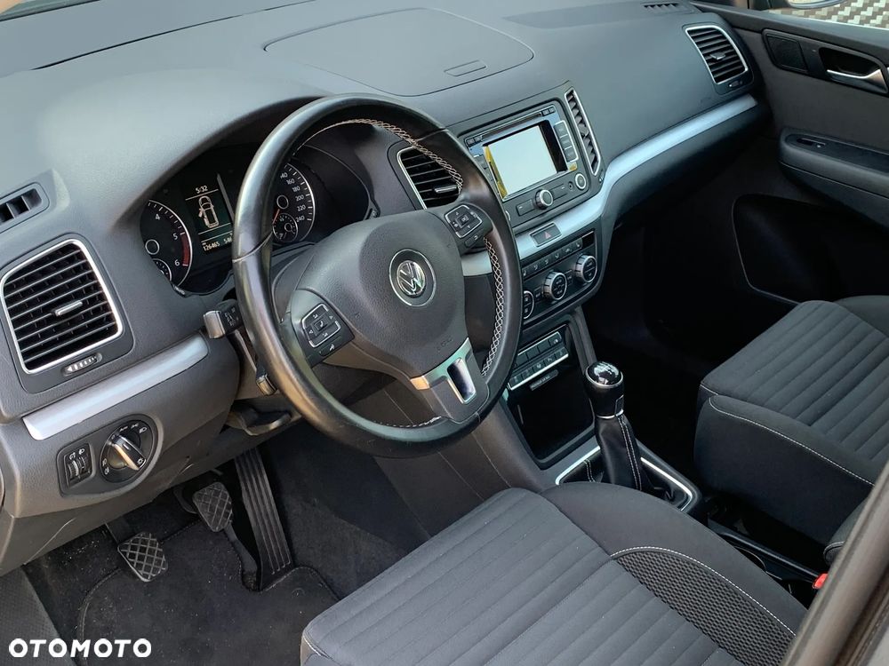 Volkswagen Sharan - 7