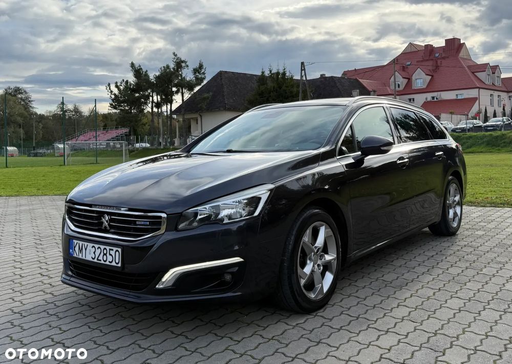 Peugeot 508 SW BlueHDi FAP 180 Automatik Stop&Start Allure - 4