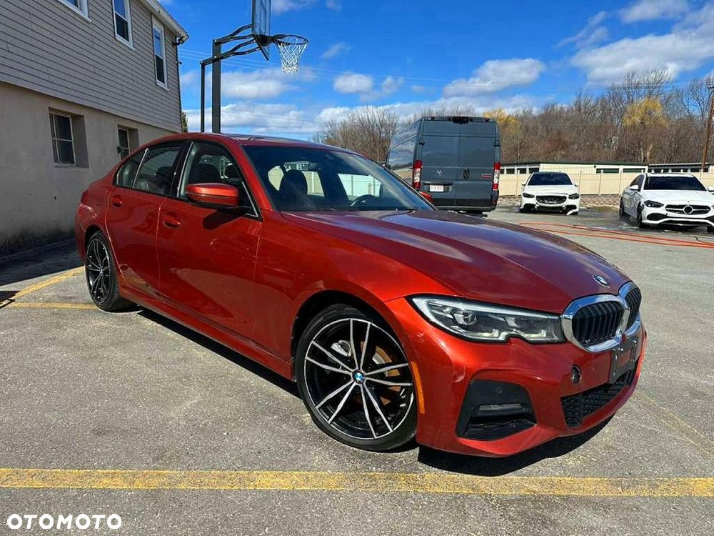 BMW Seria 3 330i xDrive M Sport - 1