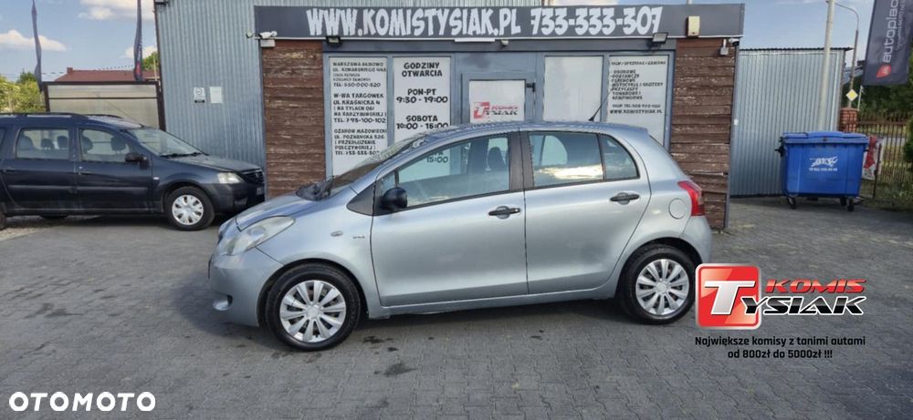 Toyota Yaris - 1