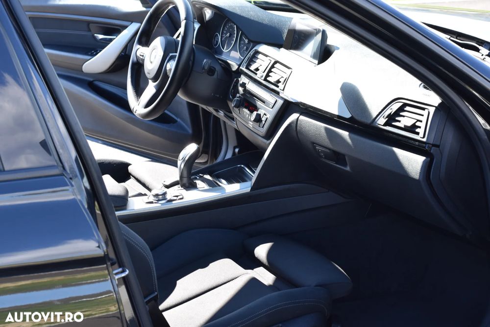 BMW Seria 3 320d Sport-Aut. - 17