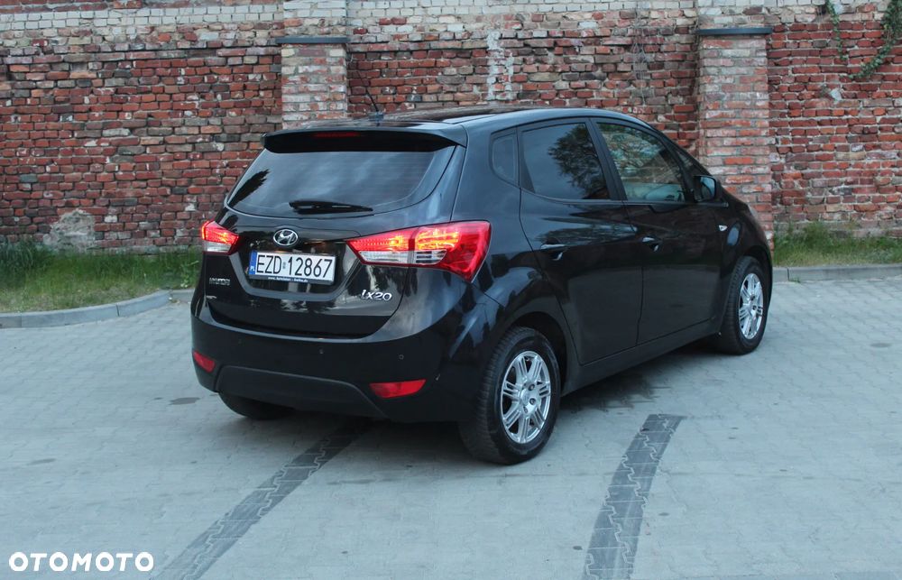 Hyundai ix20 1.4 blue Comfort - 7