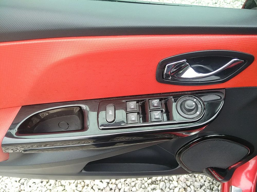 Renault Clio - 19