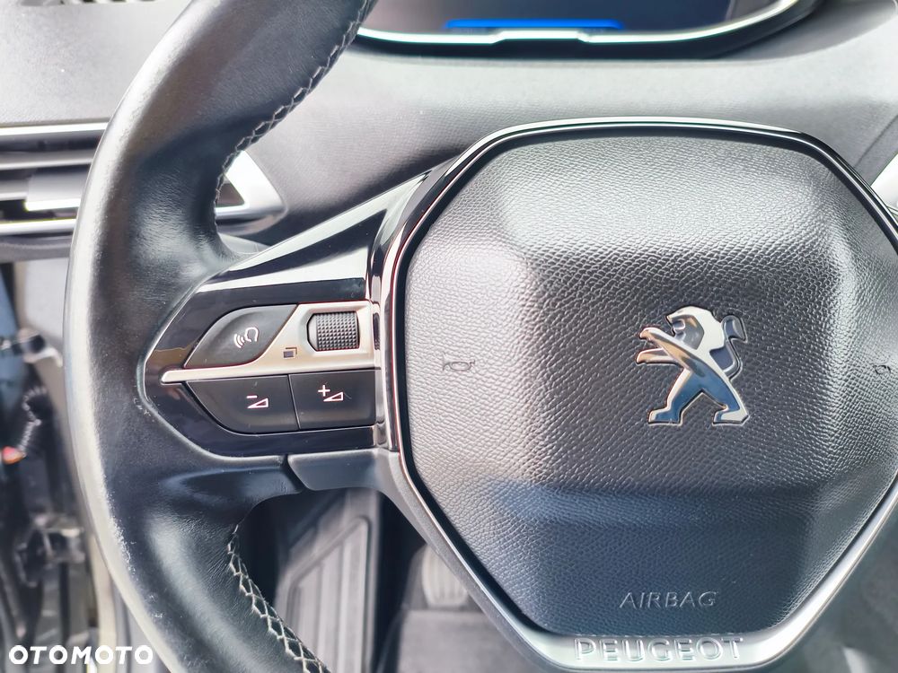 Peugeot 3008 PureTech 130 Stop & Start Allure - 16