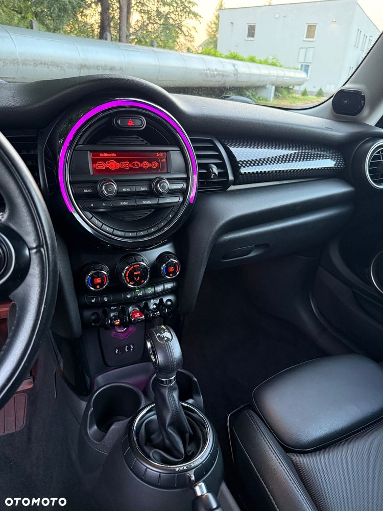 MINI Cooper - 16