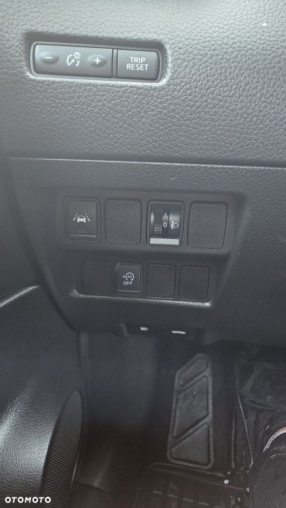 Nissan Qashqai 1.5 dCi N-WAY - 10