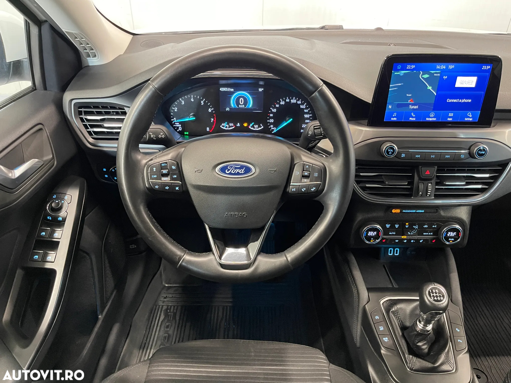 Ford Focus 1.0 EcoBoost Trend Edition - 6