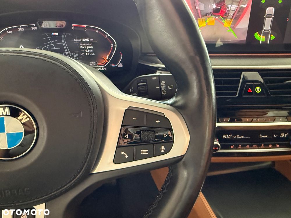 BMW Seria 5 520d M Sport sport - 29