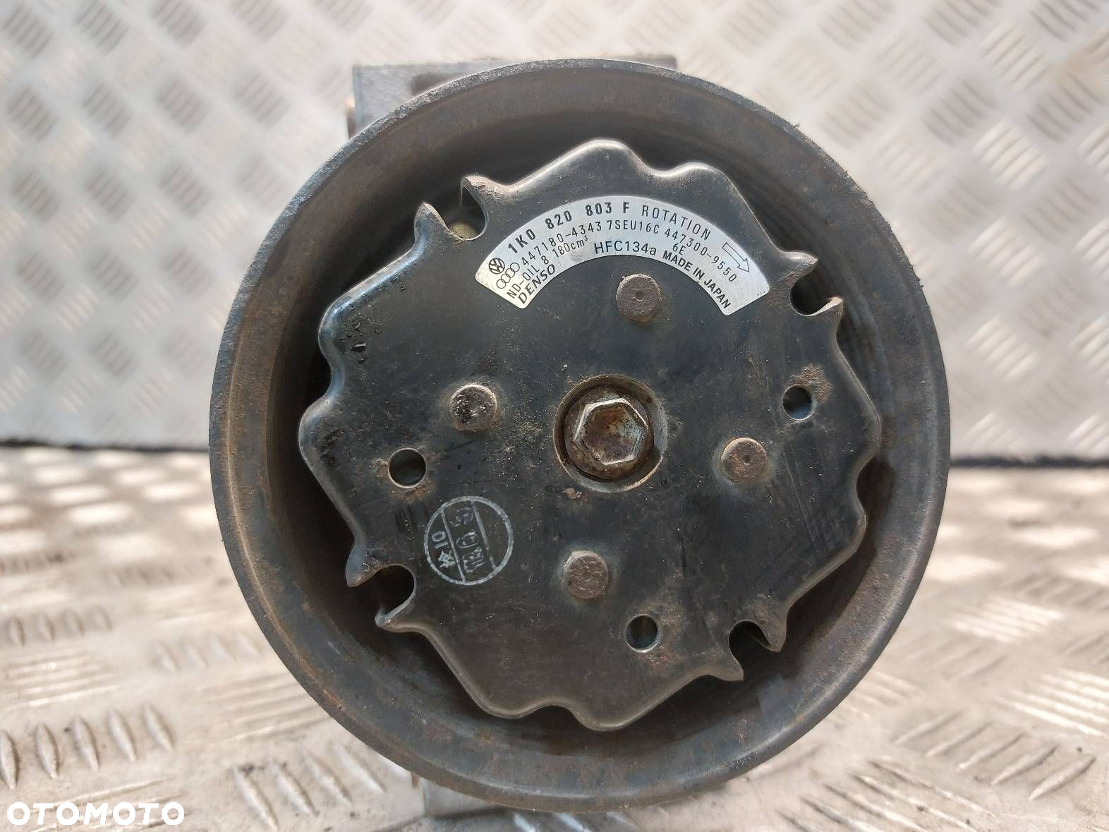 SPRĘŻARKA KOMPRESOR KLIMATYZACJI AUDI A3 8P 1.6 8V 1K0820803F - 2