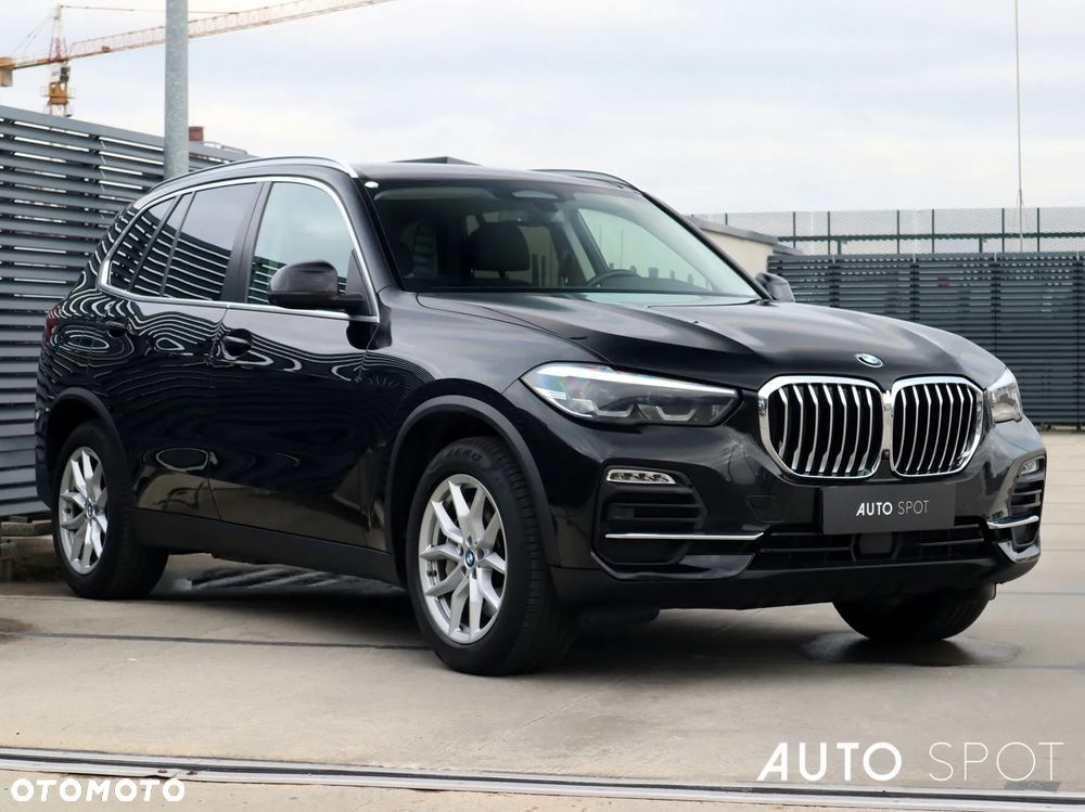 BMW X5 xDrive45e - 8