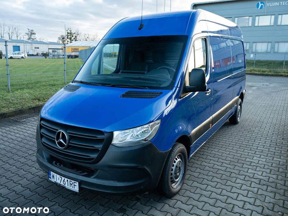 Mercedes-Benz Sprinter - 7