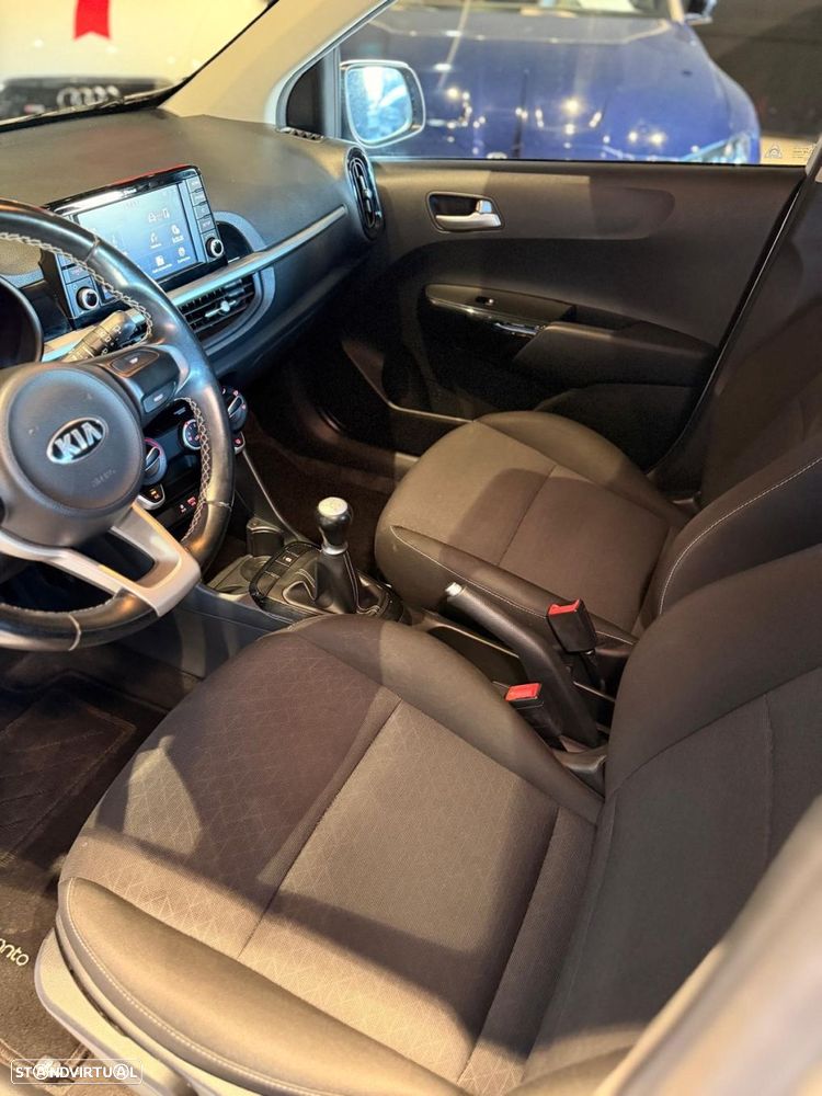 Kia Picanto 1.0 CVVT Urban - 29