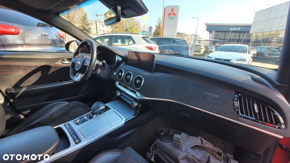 Kia Stinger 3.3 T-GDI V6 GT AWD - 4