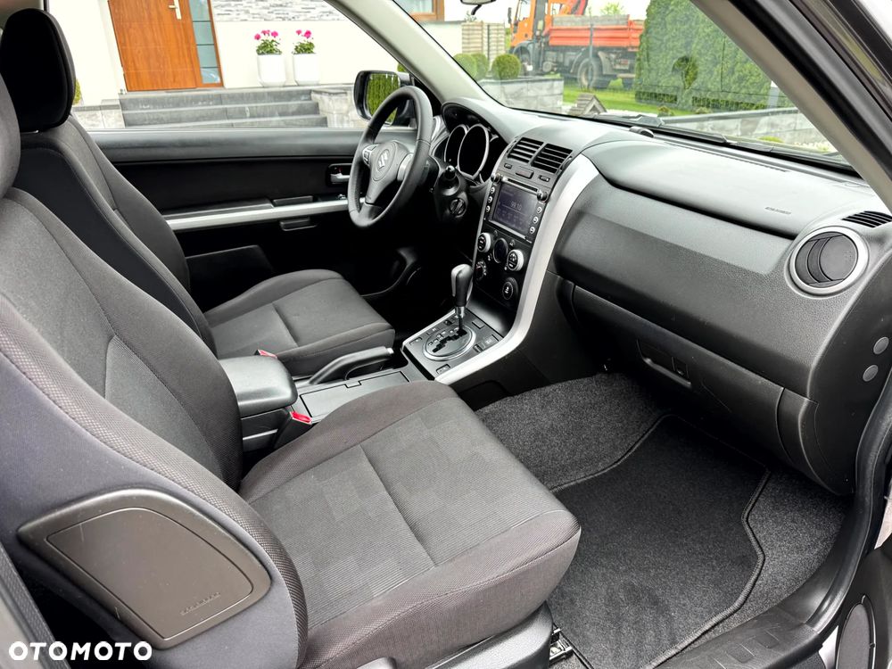 Suzuki Grand Vitara - 12