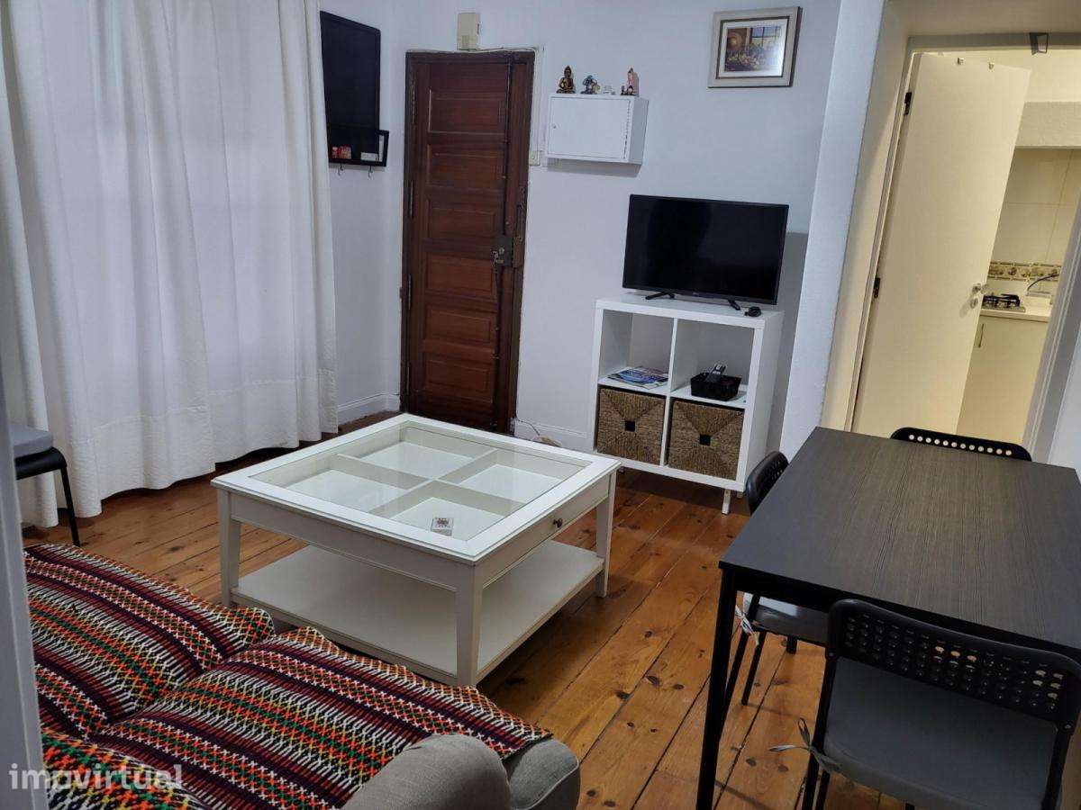 Quarto - localizado em Alcântara Lisbon - Grande imagem: 3/6