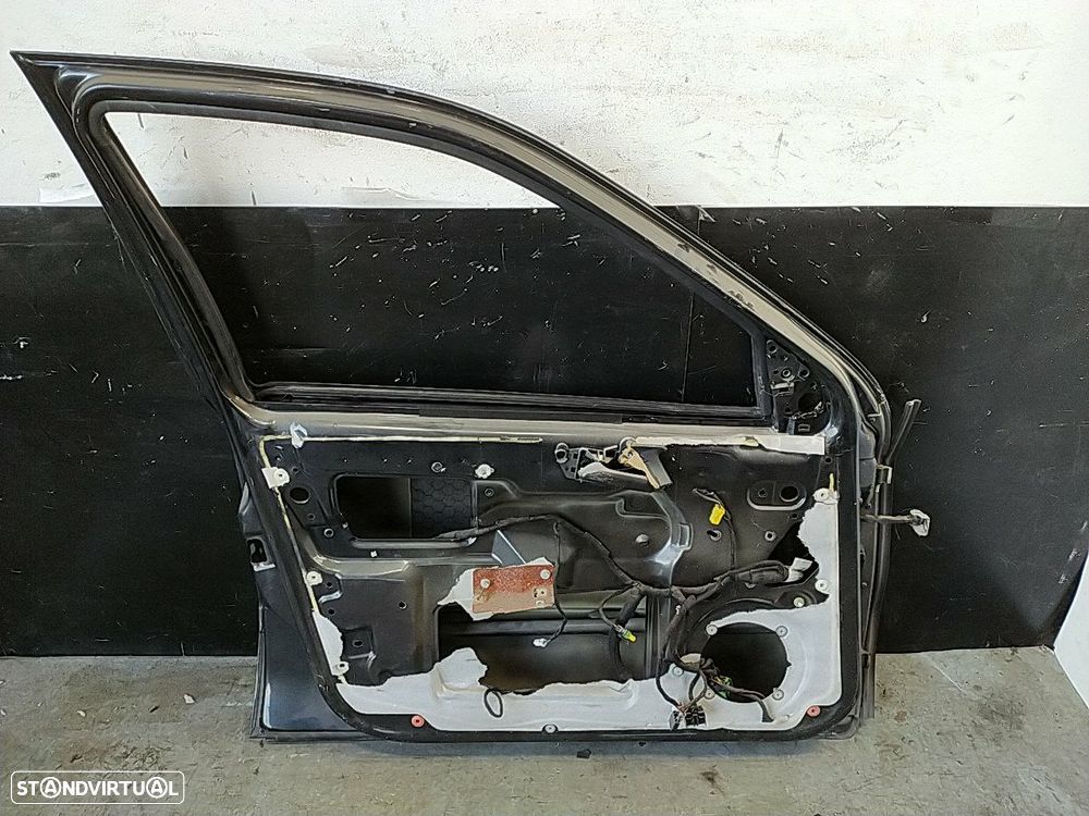 Porta Frente Esquerda Lancia Lybra Sw (839_) - 3
