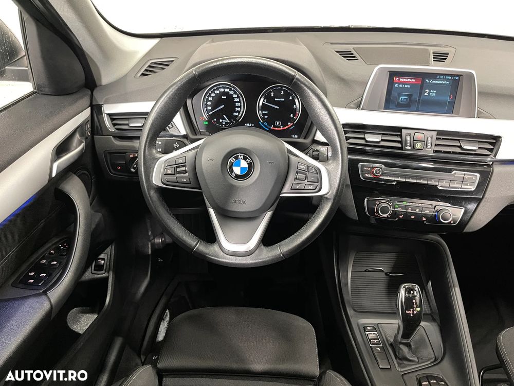 BMW X1 sDrive18d AT - 7