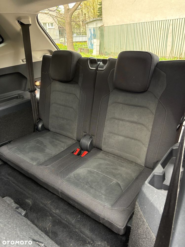 Volkswagen Tiguan Allspace 2.0 TSI 4Mot Highline DSG - 16