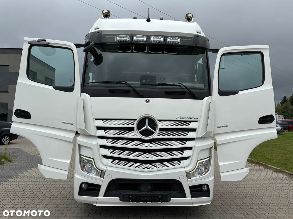 Mercedes-Benz Actros 1845 MP5 kabina BIG SPACE bez retardera, spojlery boczne , bezwypadkowy (1945, 1848 1851) - 20