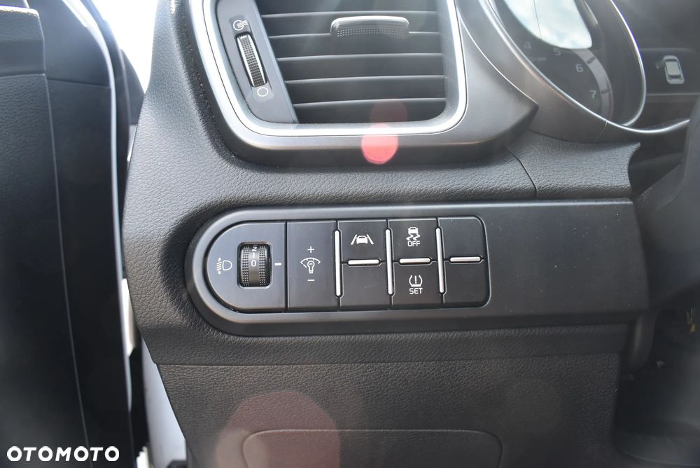 Kia Ceed 1.0 T-GDI S - 24