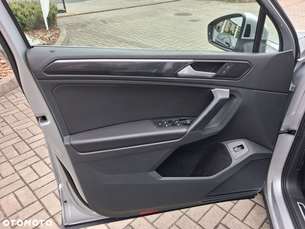 Volkswagen Tiguan 1.5 TSI EVO Elegance DSG - 10