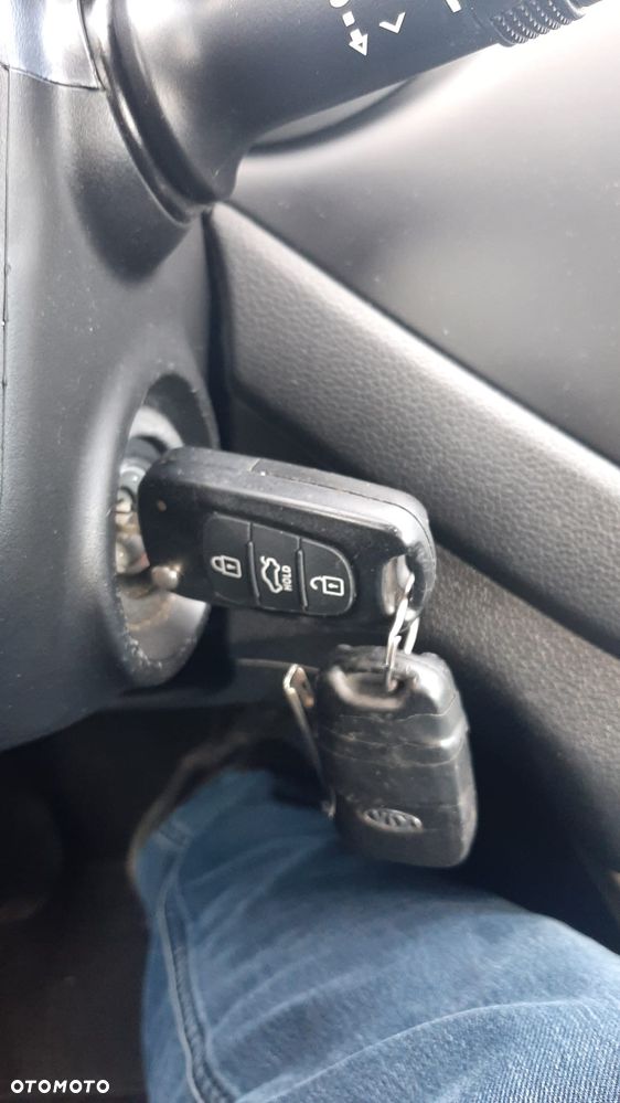 Kia Ceed 1.6 GDI Spirit - 22