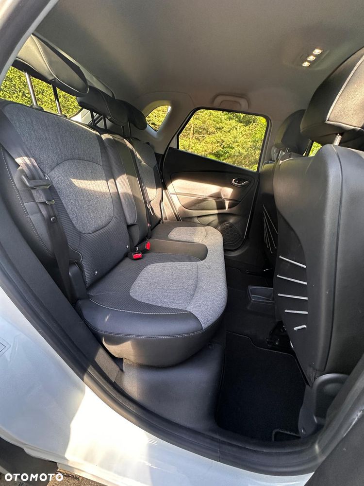 Renault Captur - 21