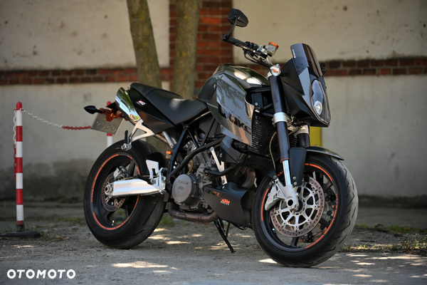 KTM Duke