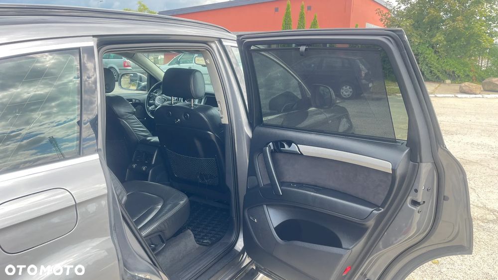 Audi Q7 - 17
