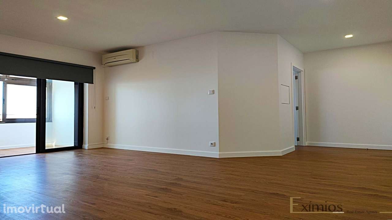 Apartamento T1 remodelado, na Póvoa de Varzim - Grande imagem: 2/18