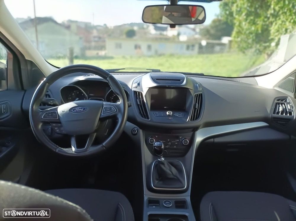 Ford Kuga 1.5 TDCi EcoBlue Titanium - 7