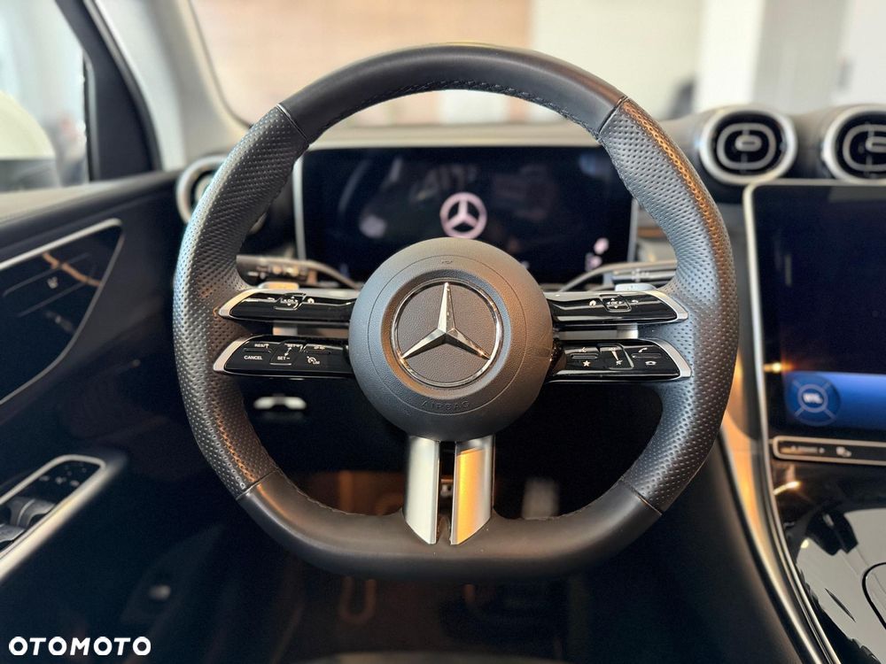 Mercedes-Benz GLC 220 d mHEV 4-Matic AMG Line - 11