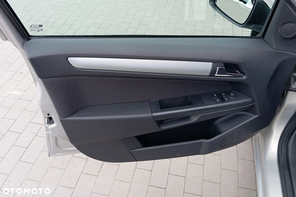 Opel Astra 1.6 - 20