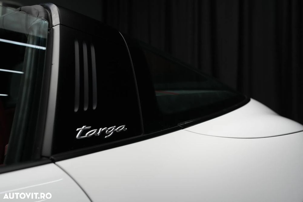 Porsche 911 Targa 4 PDK - 10