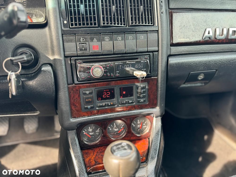 Audi Coupe 2.0 - 11
