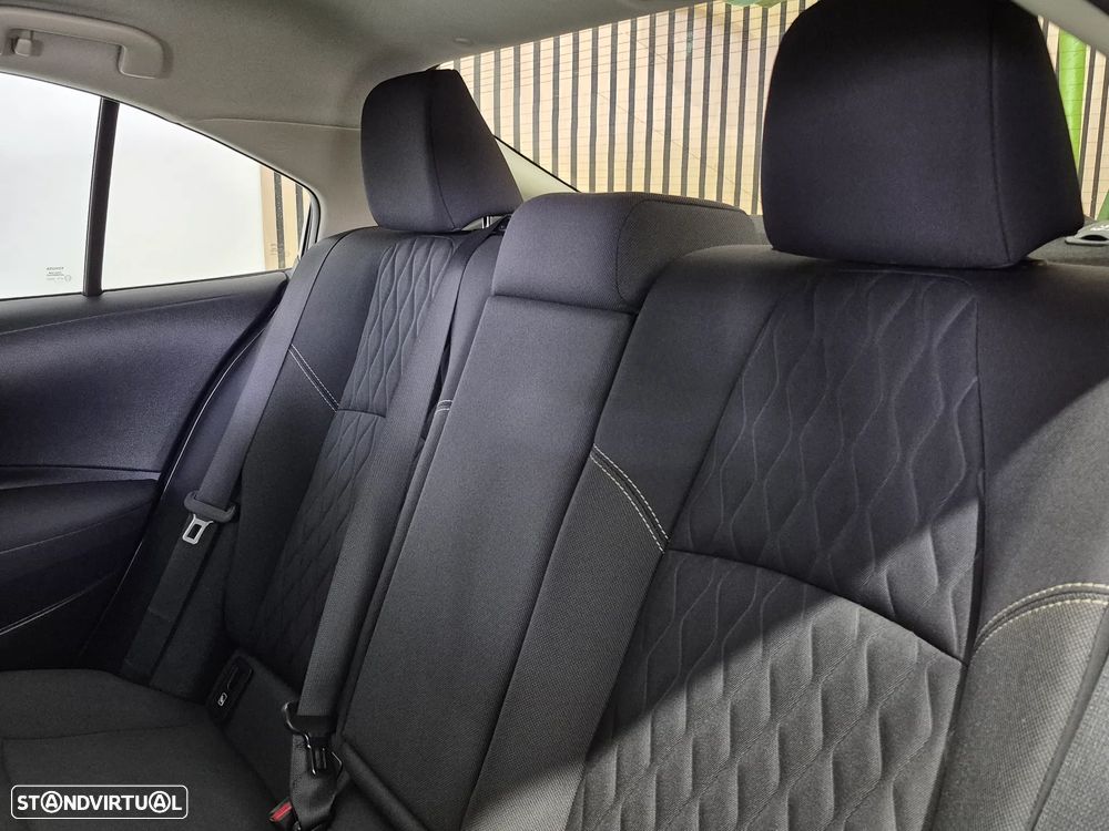 Toyota Corolla SD 1.6 Exclusive - 22