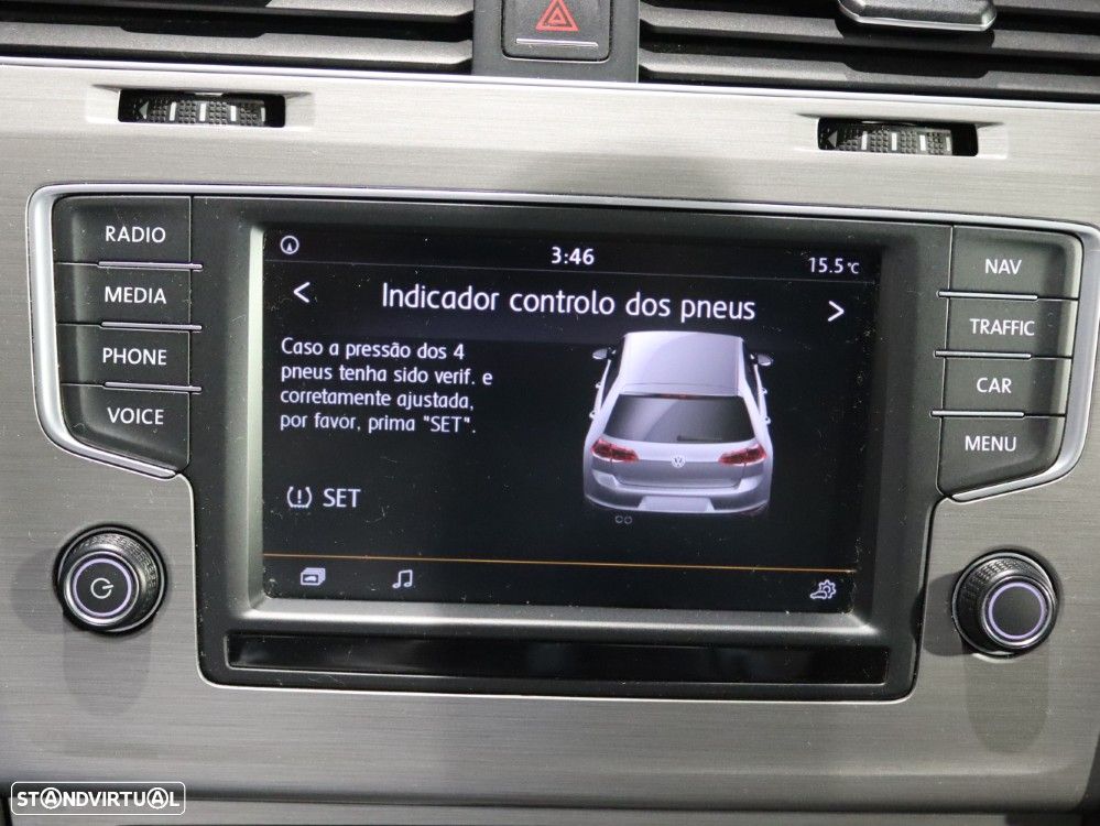 VW Golf 1.6 TDi BlueMotion Confortline - 28